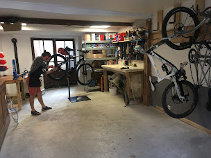 Photo n°9 de Lulu Velo - Vente - Réparation - Accessoires à Tallard (Magasin de vélos)