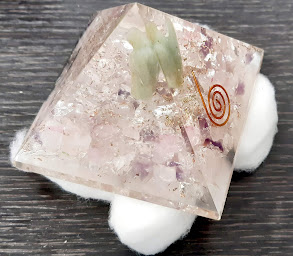 Photo n°10 de Terre et Lumière à Saint-Brevin-les-Pins (Boutique de minéraux)