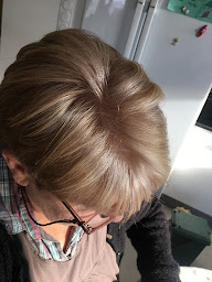 Photo n°22 de Vanessa coiffure à domicile à Saint-Martin-d'Hères (Salon de coiffure)