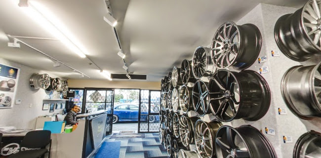 Manukau Auto & Tyre Centre Open Times