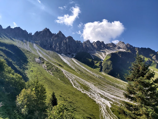 Berggasthaus Edelweisshütte Ladurns - Thumbnail