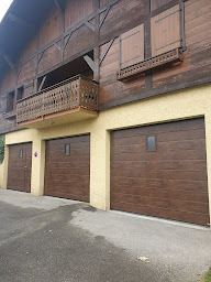 Photo n°4 de Portes de garage MOOS à Fillinges (Fournisseur de portes de garage)