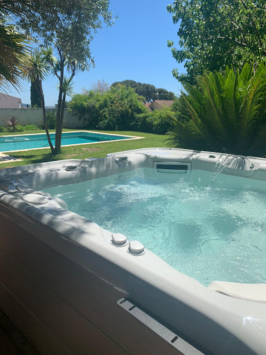 Photo de Ambiance Bain Douche Spa Wellness : Magasin de Spas à bandol et toulon