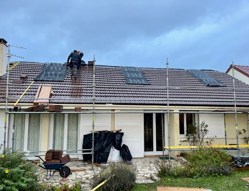 Steve Schartier | Couvreur Fleury Les Aubrais | Rénovation Toiture | Réparation Toiture | Nettoyage de toiture | 45 Loiret - Thumbnail