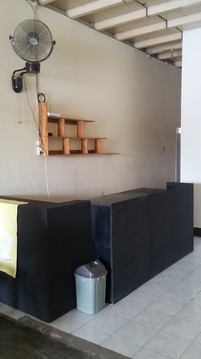 Photos of Warkop Tolen