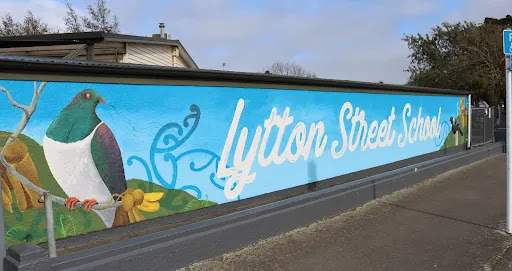 Lytton Street School - Thumbnail