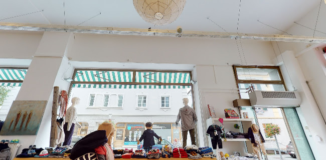 Kommentare und Rezensionen über Kids Store 0-14