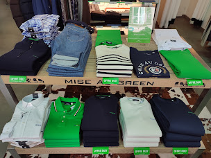 Photo n°3 de MISE AU GREEN à Ribeauvillé (Magasin de vêtements pour femmes)