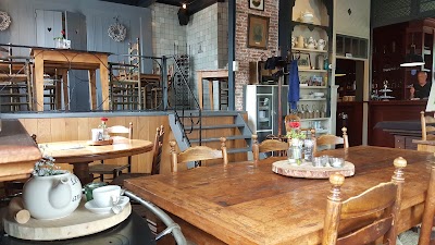 Photos of Luning's restaurant and tapas bar