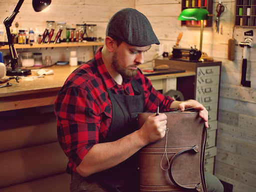 Leathercraft Masterclass - Visual