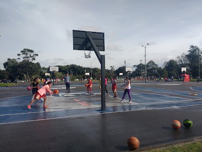 Photos of UDS El salitre Park