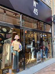 Photo n°1 de N°45 à Toulouse (Magasin de vêtements)
