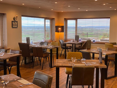 The White Post Rimpton Hill, Adber, Yeovil BA22 8AR, United Kingdom