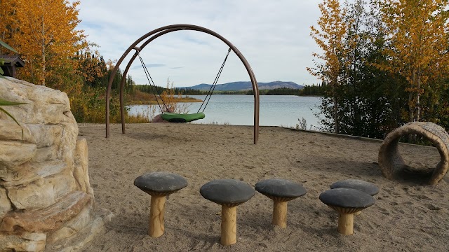 Boya Lake Provincial Park