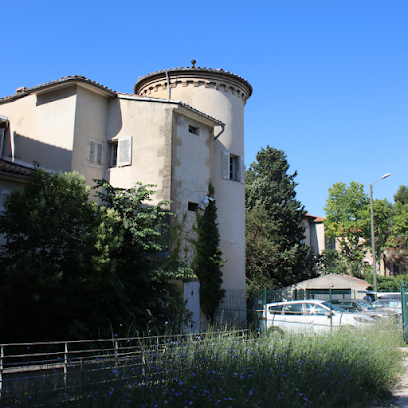 Sessad Le Pied À L'etrier