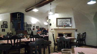 Photos of Hotel und Gastwirtschaft Herrenhaus von L&ouml;w