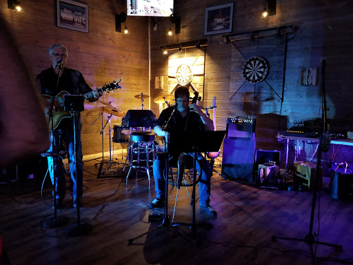 The Rustic Saloon - Visual