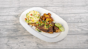 Photo n°7 de Yessi Traiteur - Cuisine Africaine - Traiteur Evenementiel Mariage Réception Entreprise à Rosny-sous-Bois (Restaurant de spécialités d'Afrique de l'Ouest)