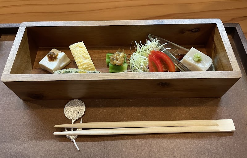 お料理 ぎんろ/Celestia