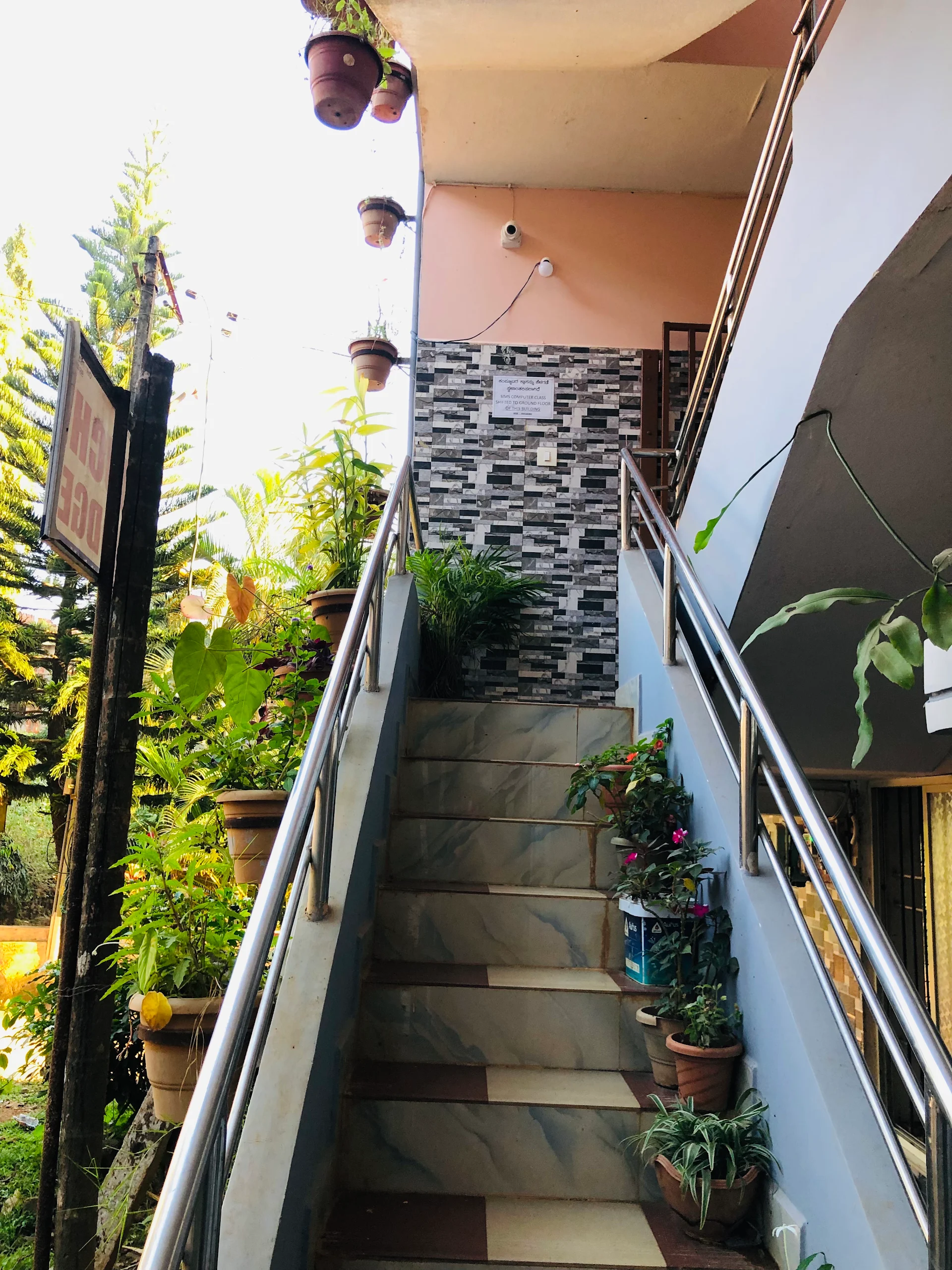 Ruchi lodge