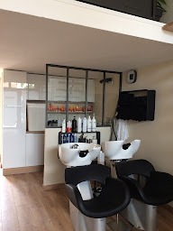 Photo n°21 de LJ Coiffure à Argelès-sur-Mer (Salon de coiffure)