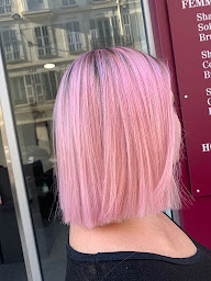 Photo n°11 de Jean Louis Valére by Blandine à Nice (Salon de coiffure)