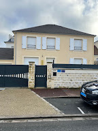 Infirmière Meika Manicord à L'Isle-Adam