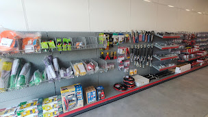 Photo n°24 de VAUDAUX MANUTENTION AGRI - Saint-Étienne du Bois à Saint-Étienne-du-Bois (Fournisseur d'équipement de manutention)