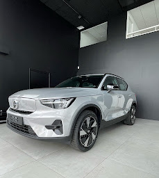 Photo n°23 de Volvo - Suzuki à Angers - Val de Loire Automobile à Angers (Vendeur de voitures d'occasion)