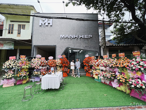 Mạnh
