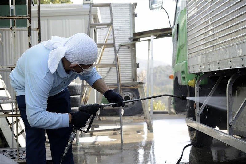 山県運輸株式会社