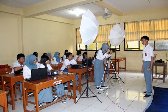 SMK PGRI 2 Depok, Author: Awan Setiawan