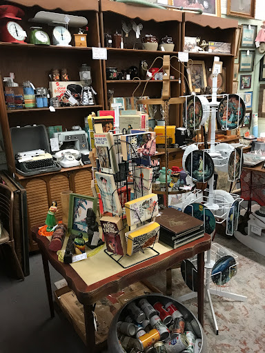 Mill Street Antiques Gallery - United States