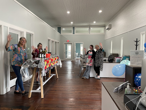 Beach Loop Realty - Visual