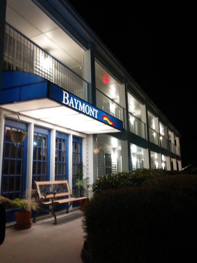 Photos of Baymont Inn & Suites Brunswick GA