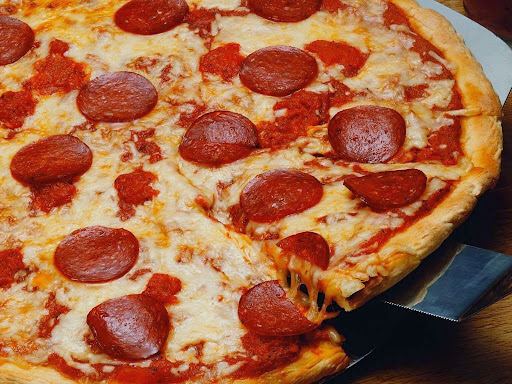 Bratskellar Pizza Pub Gallery - United States