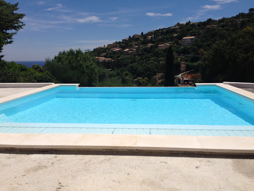 Photo de JML PISCINES: Pisciniste et Spa