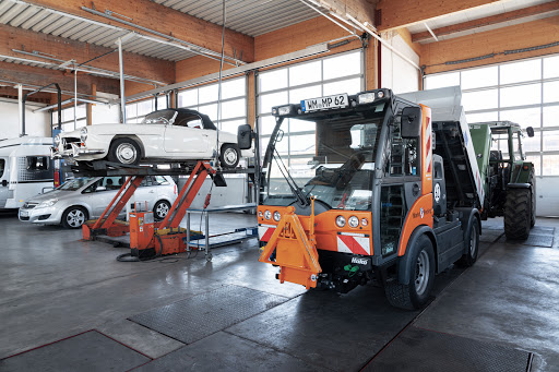 Lutz Fahrzeug-Service Gallery - Germany