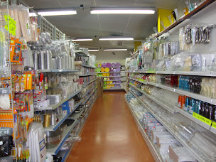 Photo n°17 de Hyper-Fêtes à Villefranche-de-Rouergue (Magasin d'encadrement)