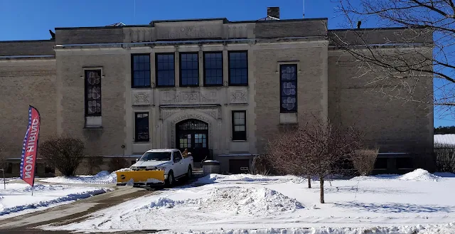 Towle Elementary School