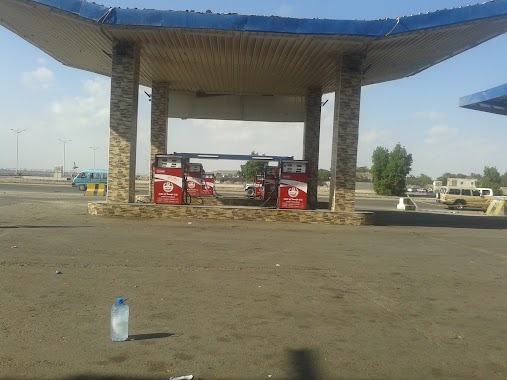 Al-Thaibani Gas Station, Author: Zaki Ahmed