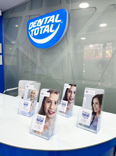 Dental Total - Clínica dental en Chamberí. Todas las especialidades. Más de 20 años de experiencia. - Thumbnail