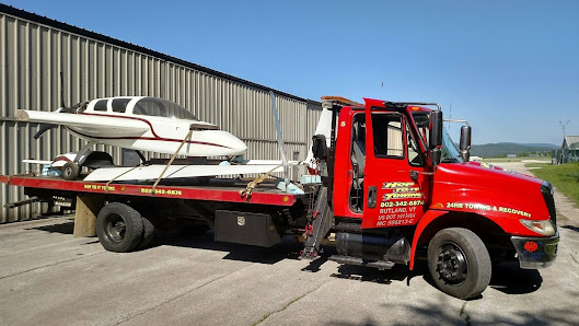Hop To It Towing LLC featured image