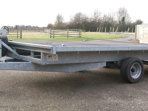 Sleaford Trailers - Visual