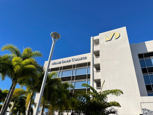 Miami Dade College Medical Campus Parking Garage