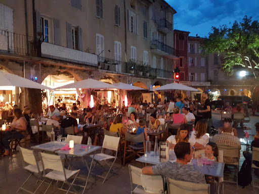 Photo 2 - Restaurant Les Arcades