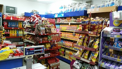Photos of Market "DAMAN" KAMJAN