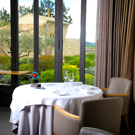 Photo de Gîtes, Chambres et table d'hôtes de charme Villa Cassandra (B&B, Gard) à Tavel (30126)