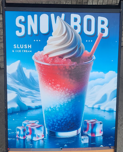 Savers Convenience Store - Visual