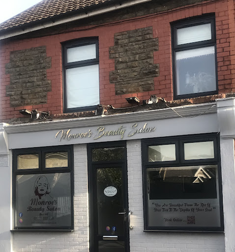 Monroes Beauty Salon